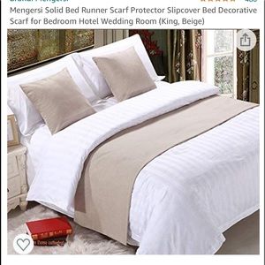 New in package beige bed runner